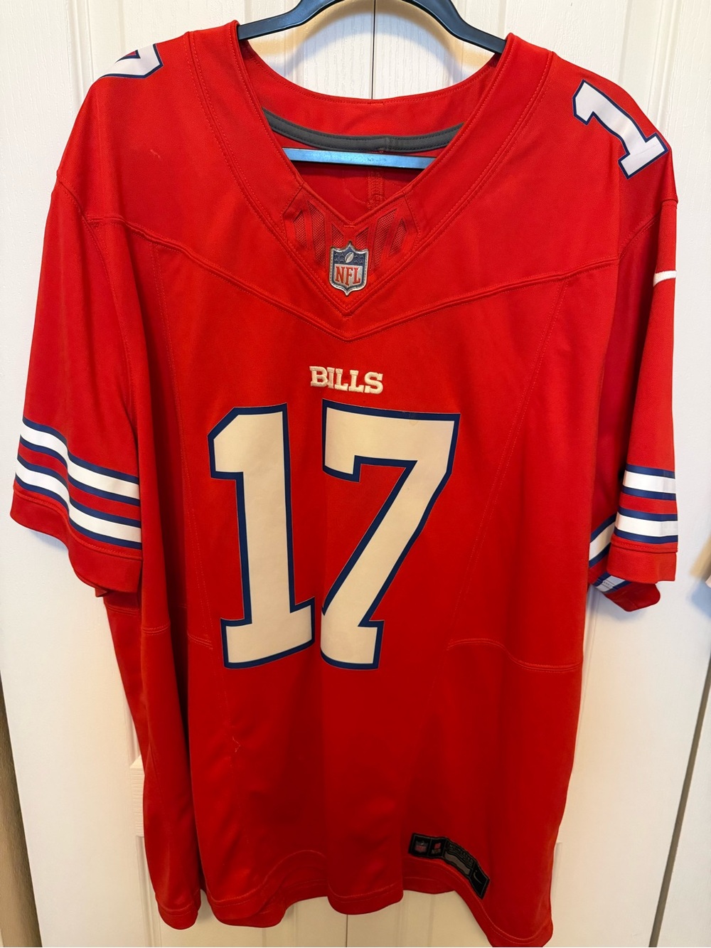 Nike Red Buffalo Bills #17 Football Jersey